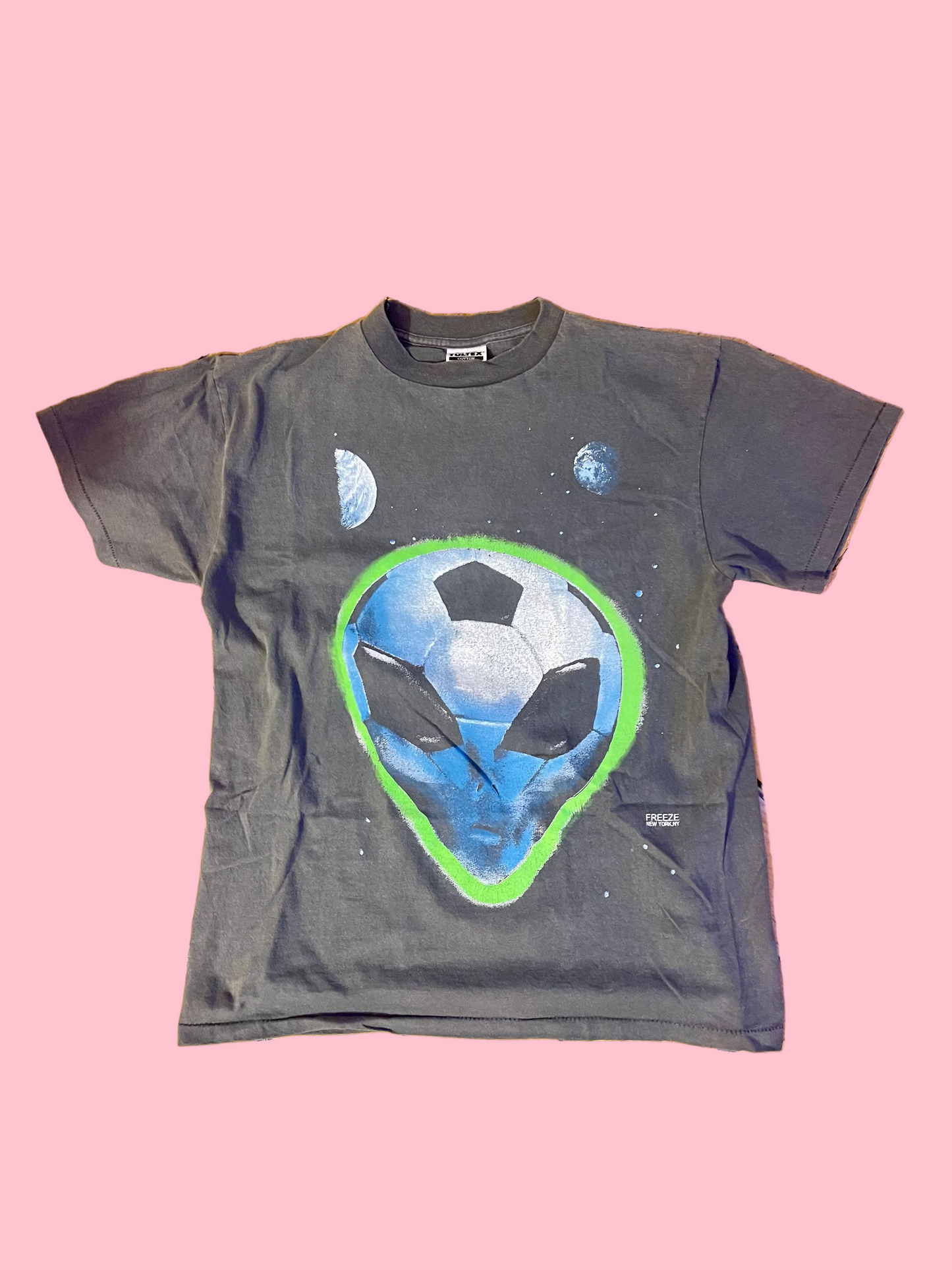Vintage Tshirt "Football Alien" - Made in USA