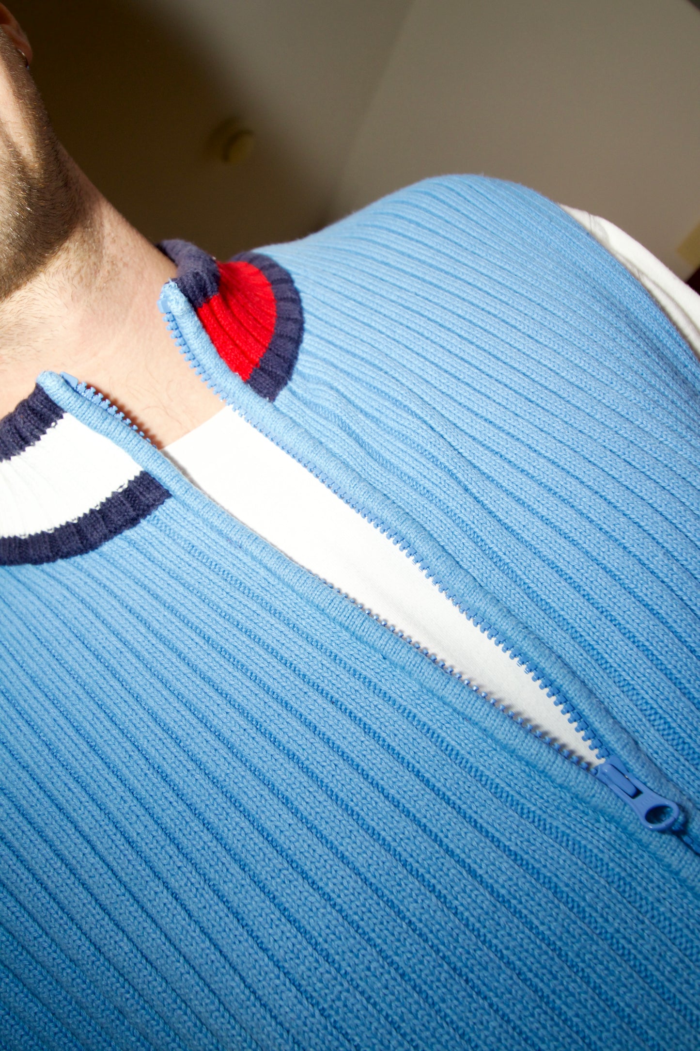 Tommy Hilfiger sleeveless zip pullover blue 2XL